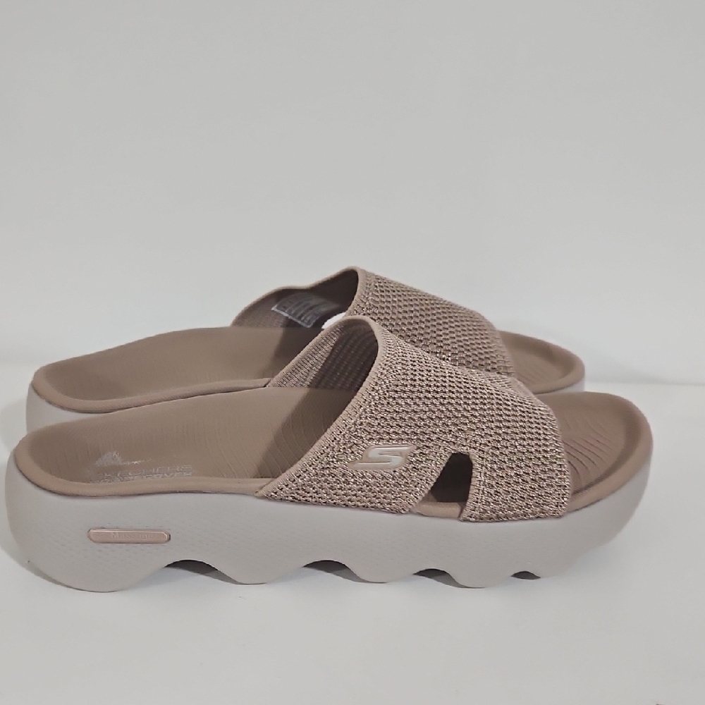 NWOT Skechers Massage Fit Revive - Roxie. Women's - Picture 3 of 10